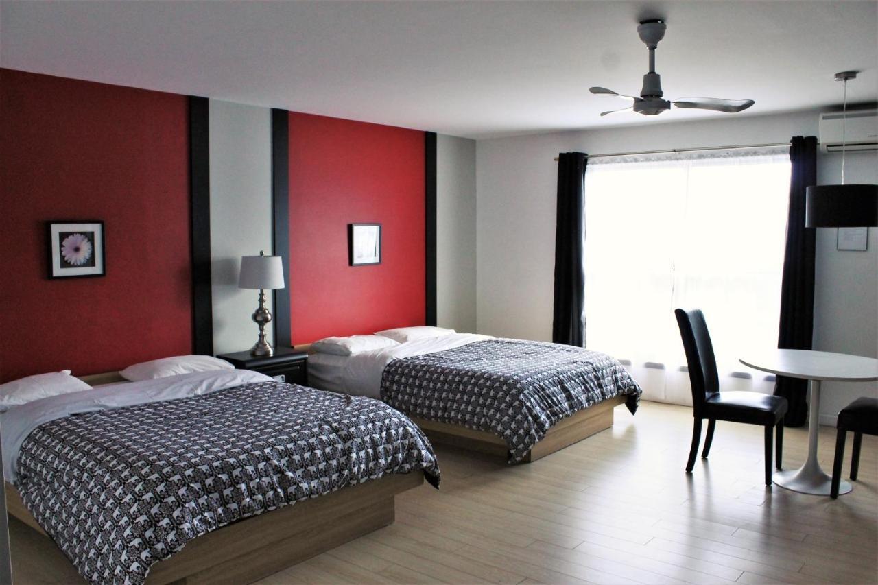 Motel Du Canton Valcourt エクステリア 写真