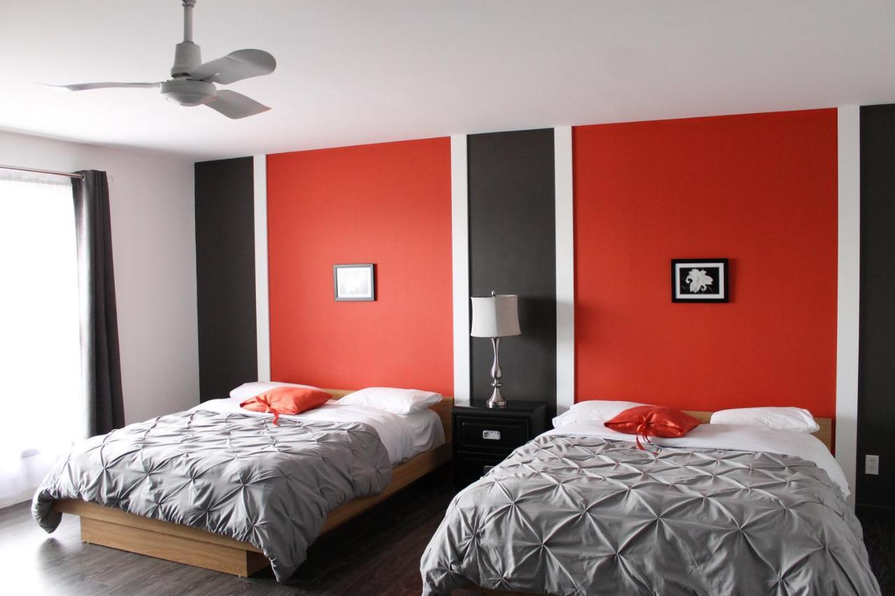 Motel Du Canton Valcourt エクステリア 写真